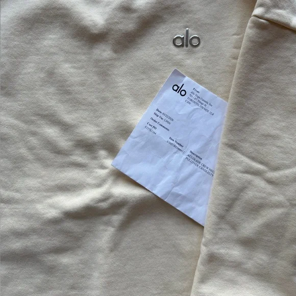 Alo yoga accolade pullover Medium Candlelight yellow (pale yellow) - Picture 5 of 7